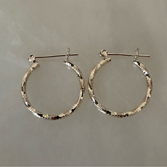 14k Solid Gold Twist Hoop Earrings - Picture 5 of 15